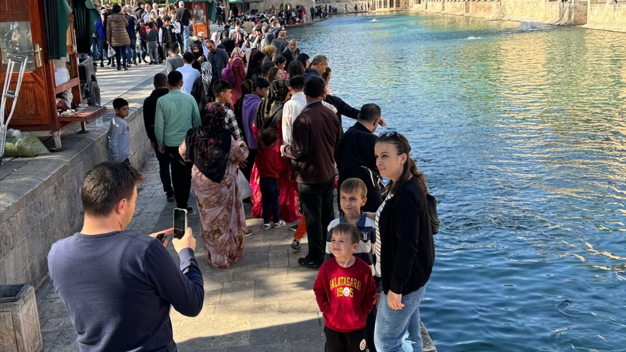 Balıklıgöl Yerleşkesi, Ara Tatilde Yerli Ziyaretçileri Ağırlıyor