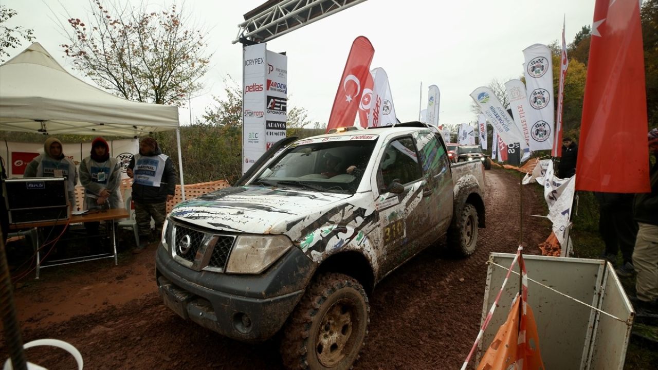 2024 Petlas Türkiye Off-Road Şampiyonası Heyecanı Sakarya'da Devam Ediyor