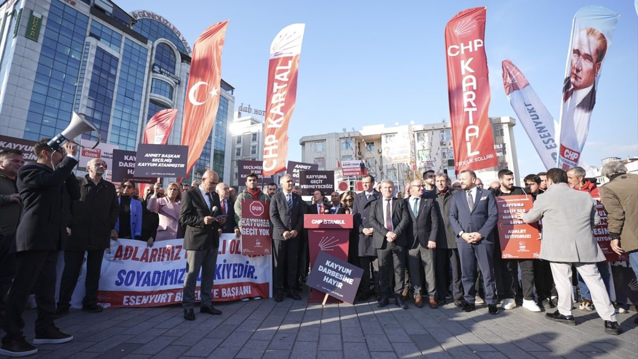 Esenyurt'ta Demokrasi Mücadelesi Devam Ediyor