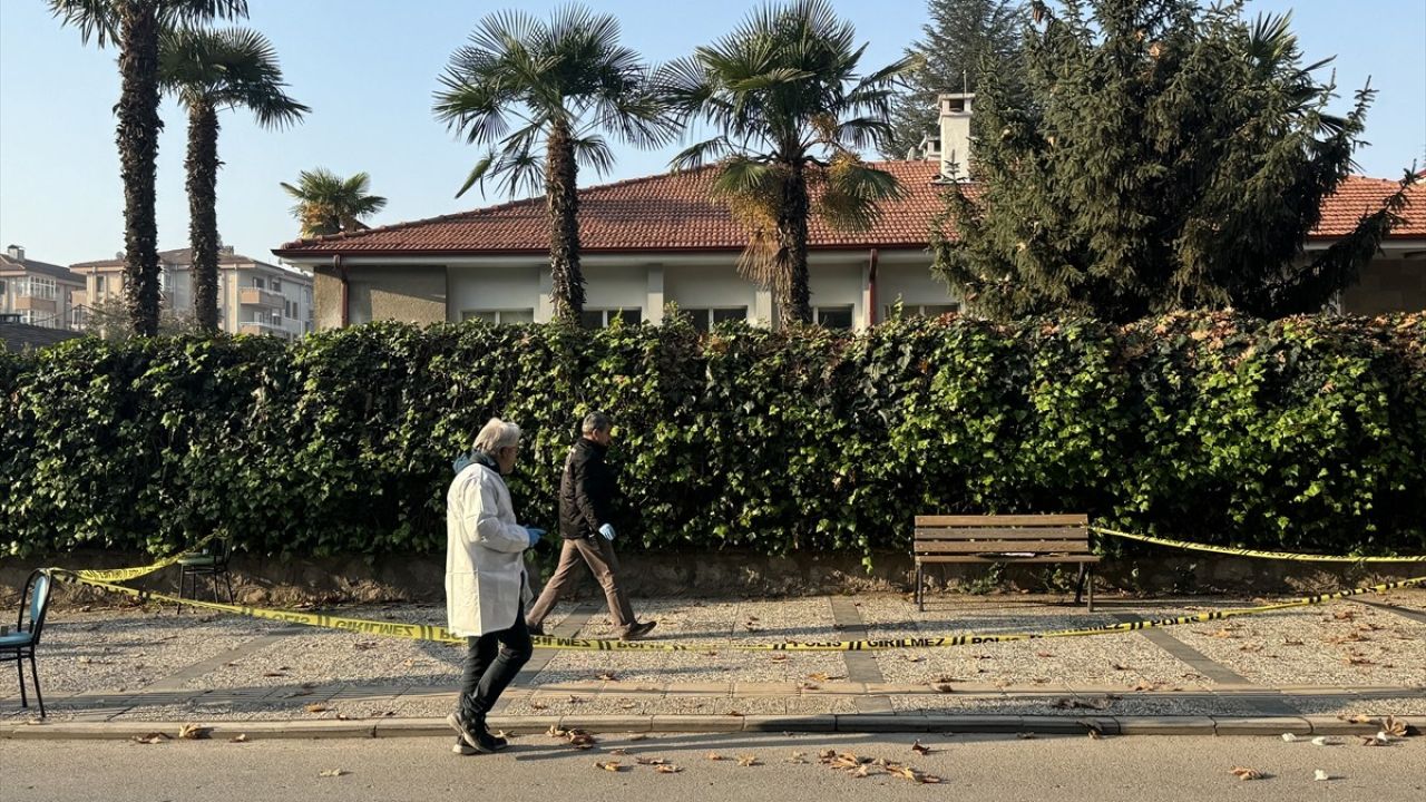 Sakarya'da Silahlı Saldırı: Bir Kadın Yaralandı