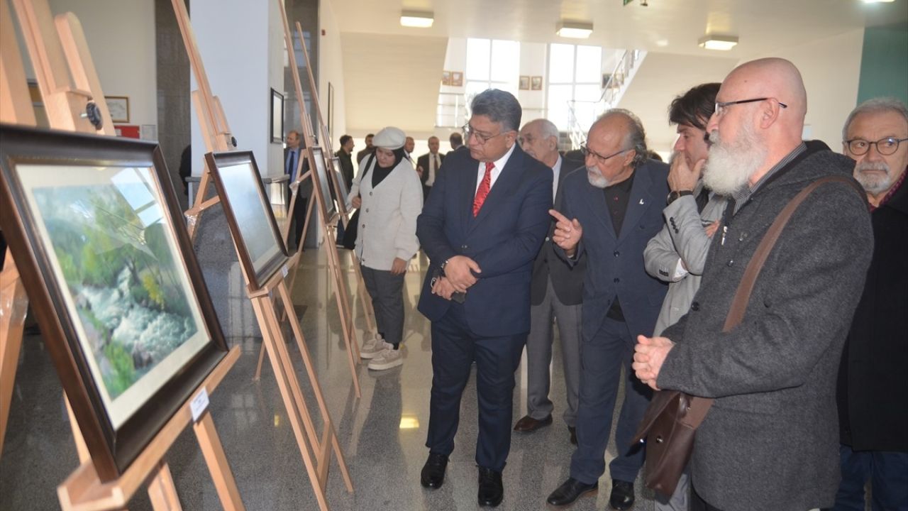 Ahmet Yakupoğlu'nun Seçme Eserleri Sergilendi