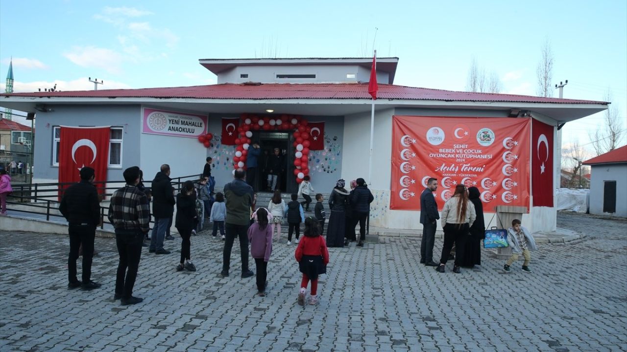 Hakkari'de Şehit Bebek ve Çocuklar Anısına Kütüphane Açıldı