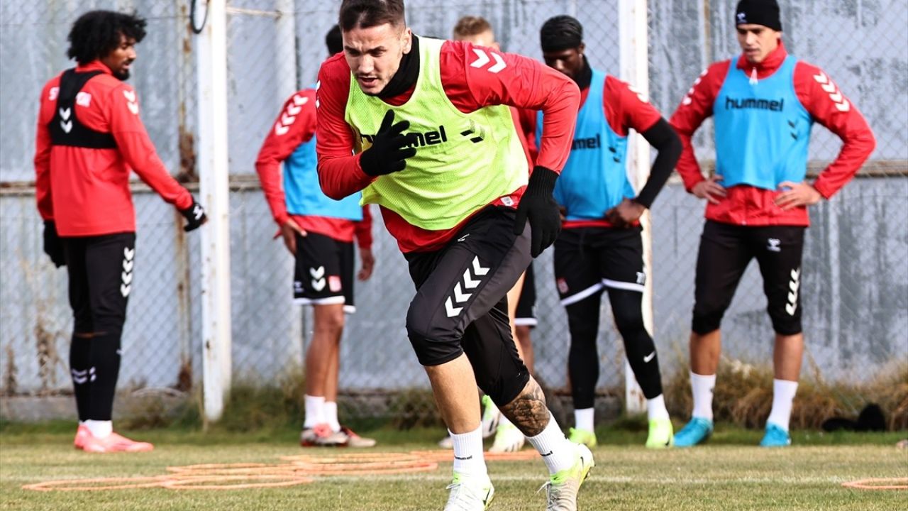 Sivasspor, Kasımpaşa Maçına Hazırlanıyor