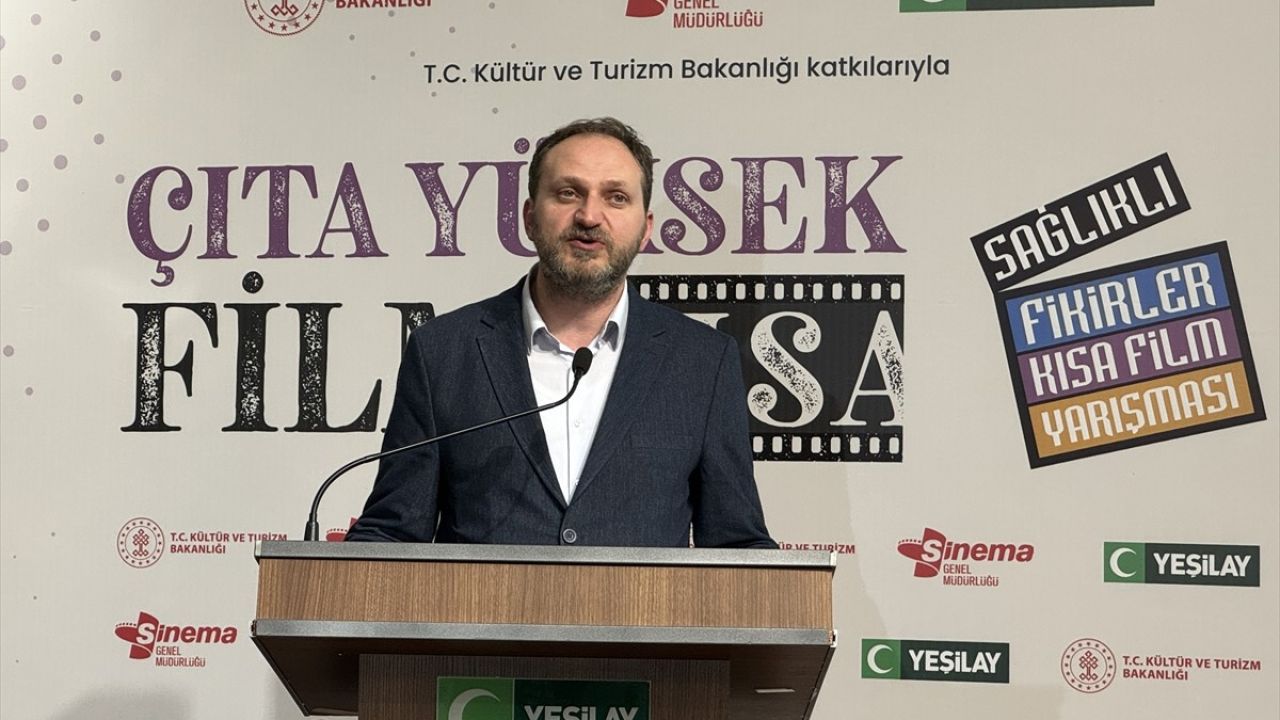 8. Sağlıklı Fikirler Kısa Film Yarışması'nın Ödülleri Sahiplerini Buldu