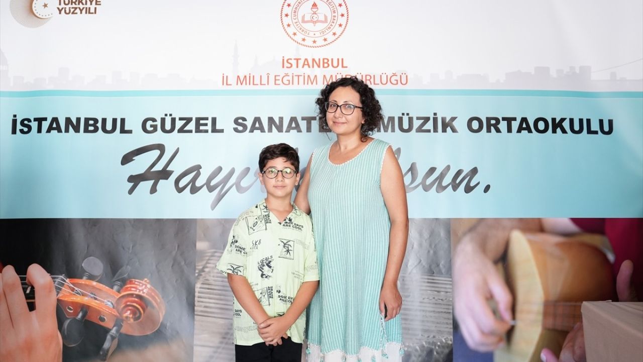 İstanbul Güzel Sanatlar Müzik Ortaokulu Mülakatları Başladı