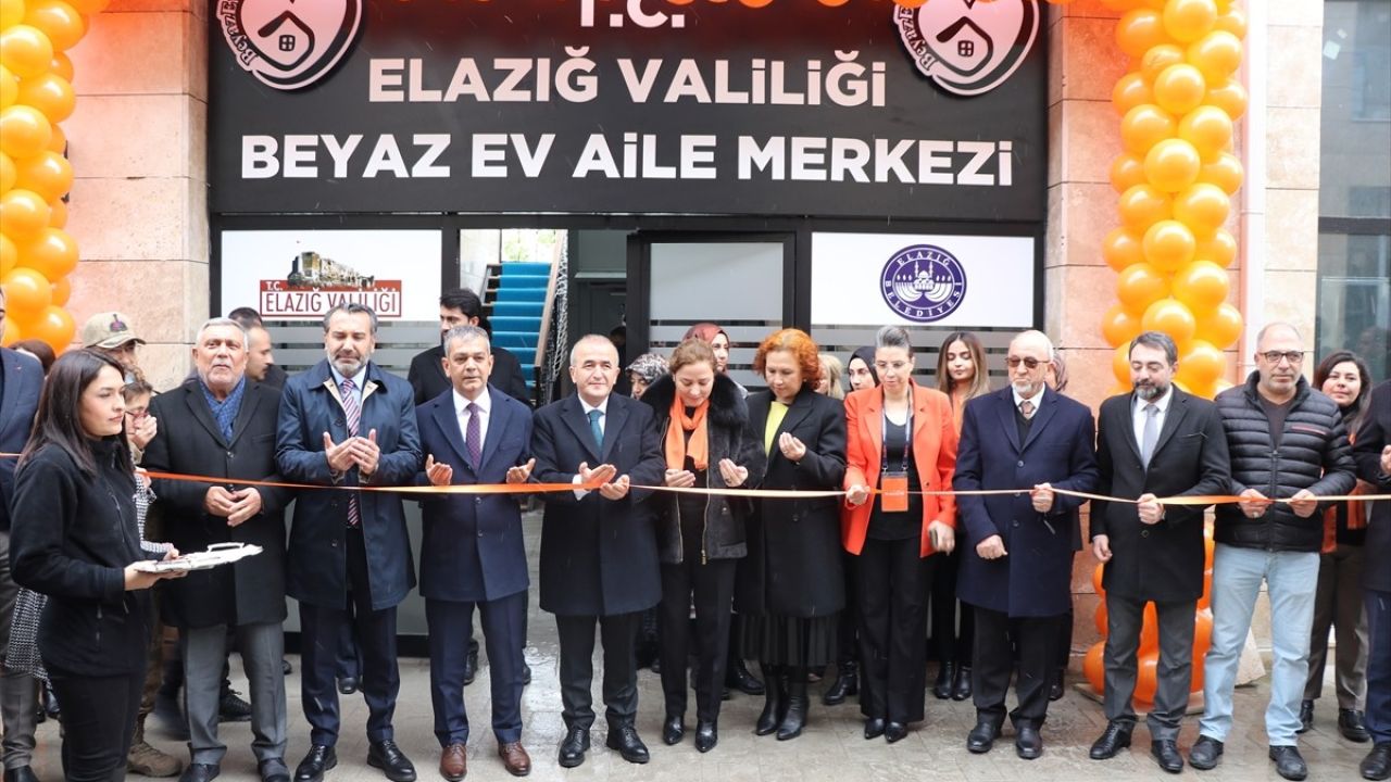 Elazığ'da Aile İçin Yeni Bir Destek Merkezi: Beyaz Ev Aile Merkezi Açıldı