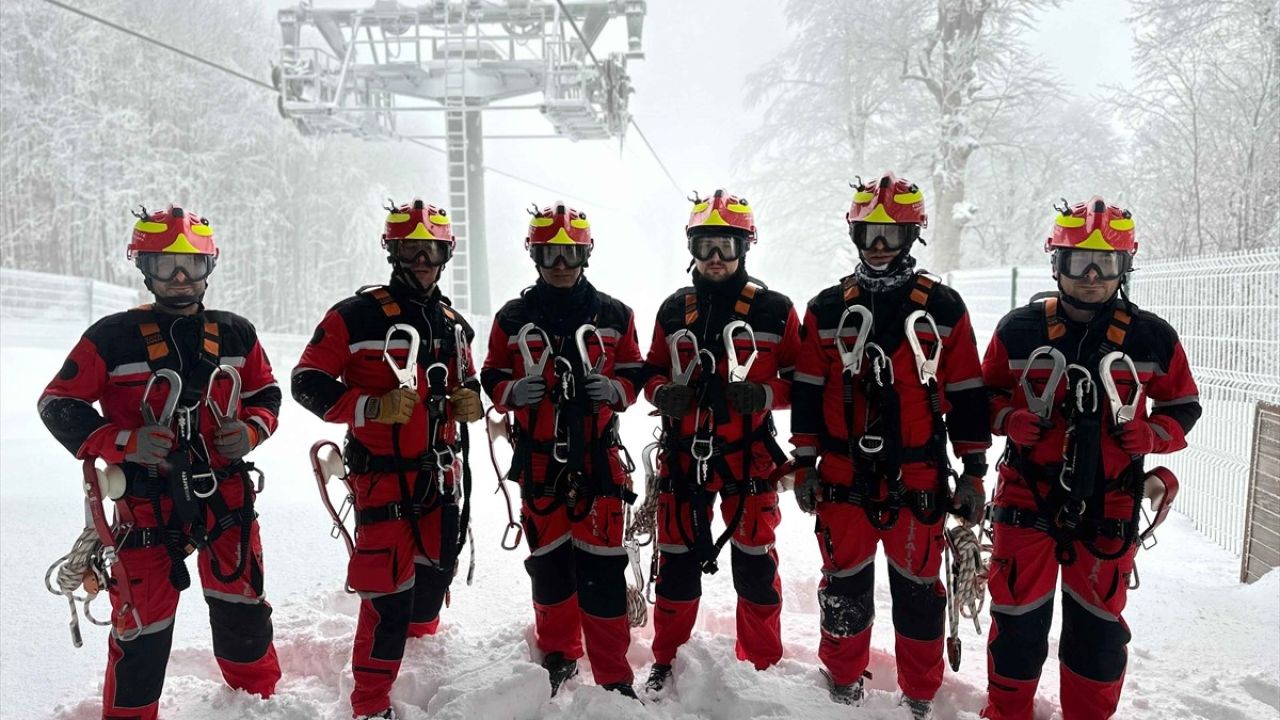 Kartepe Teleferiği'nde Acil Durum Kurtarma Tatbikatı