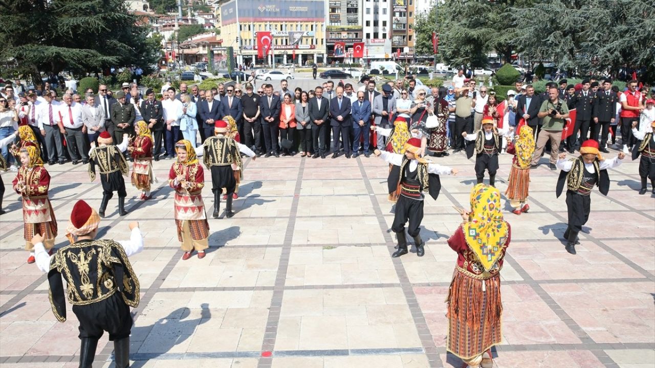 Atatürk'ün Kastamonu Ziyareti ve Şapka İnkılabı'nın 99. Yılı Kutlamaları