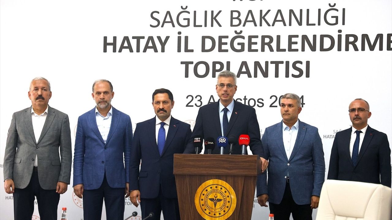 Sağlık Bakanı Memişoğlu Hatay'da M Çiçeği (Mpox) Virüsü Hakkında Bilgi Verdi