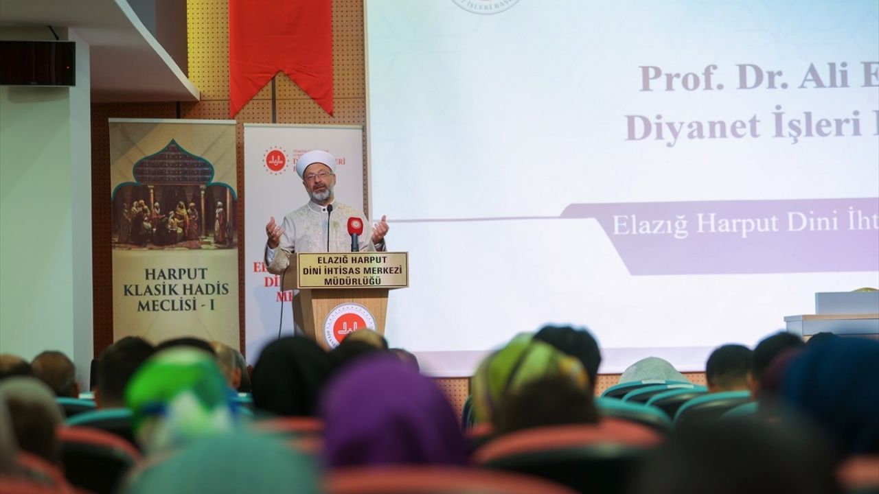 Ali Erbaş, Elazığ'da Harput Klasik Hadis Meclisi-1 Programında