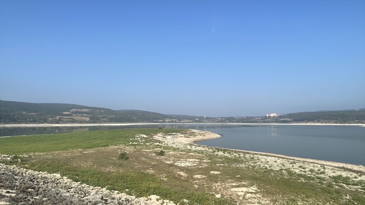 Bolu Gölköy Baraj Gölü'nde Yarım Ada Oluştu