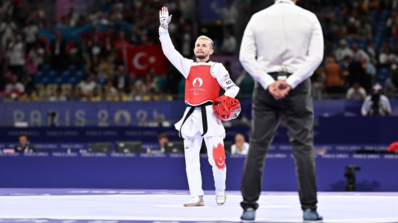 Paris 2024 Paralimpik Oyunları'nda Ali Can Özcan Finale Yükseldi