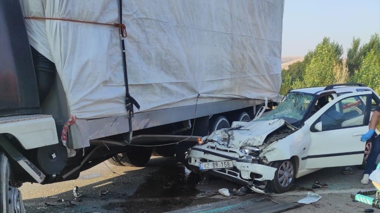 Konya'da Trafik Kazası: 3 Kişi Hayatını Kaybetti