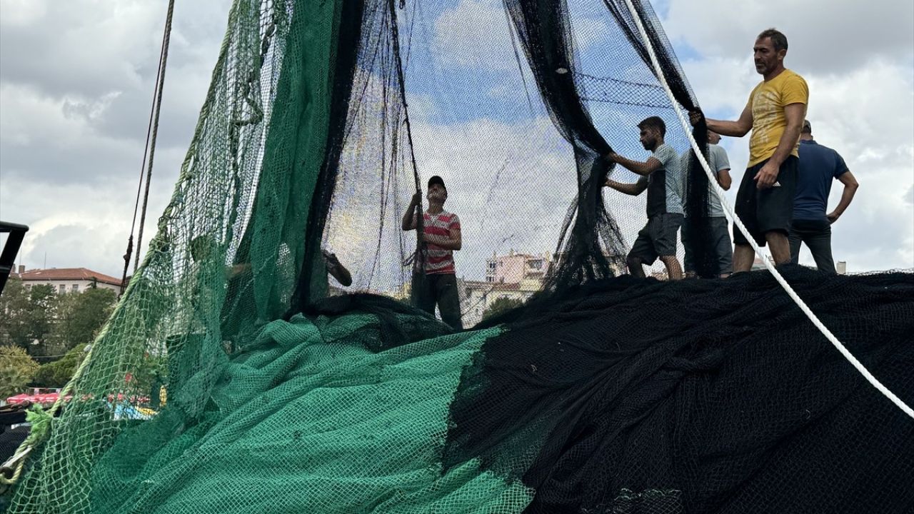 Karadenizli Balıkçılar Tekirdağ'da Yeni Sezona Hazır