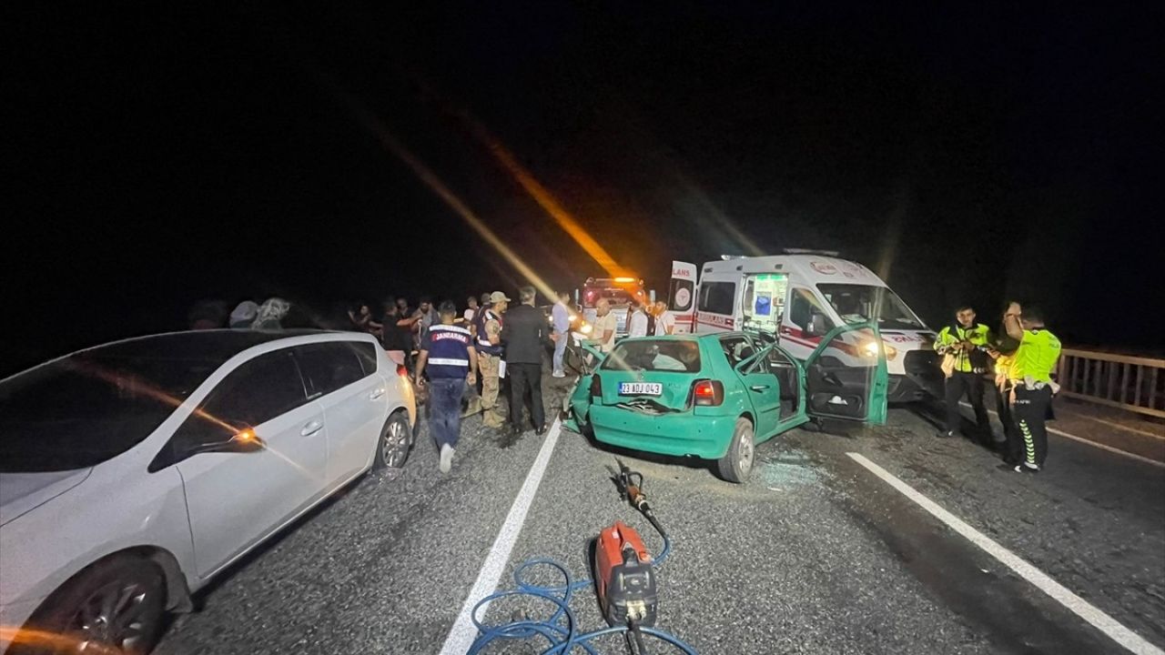 Elazığ'daki Trafik Kazası: 1 Ölü, 5 Yaralı