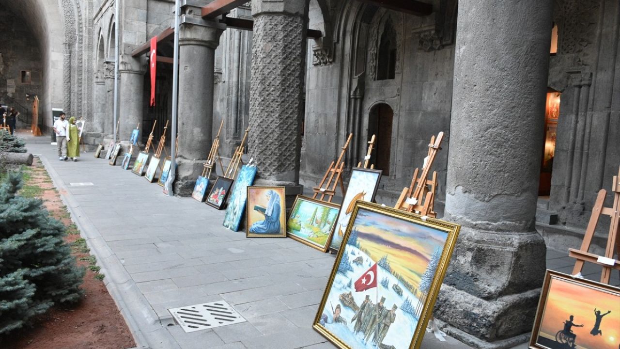 Erzurum’un Tarihi ve Doğası, Yağlı Boya Tablolarla Sergilendi