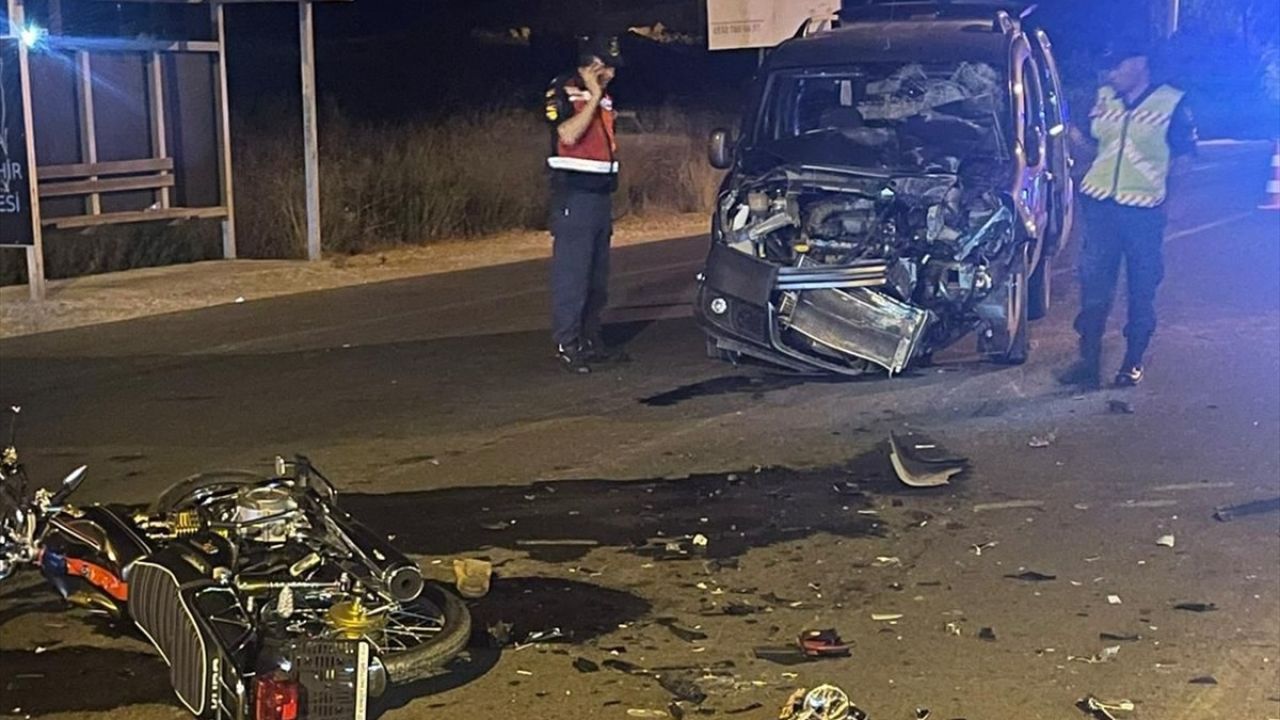 Antalya'da Motosiklet Kazası: 1 Ölüm