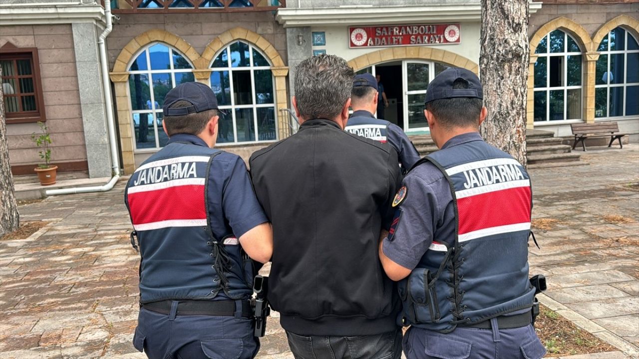 Karabük'te Tüfekle Öldürülen Nuri Gültekin'in Katil Zanlısı Tutuklandı