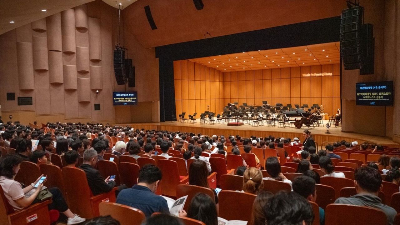 Cumhurbaşkanlığı Senfoni Orkestrası Güney Kore'de Tarihi Bir Konser Verdi