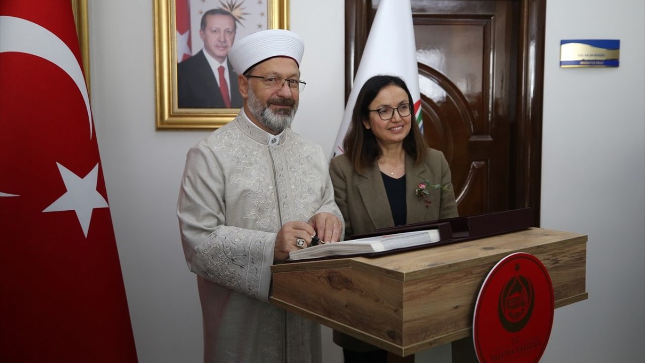 Diyanet İşleri Başkanı Erbaş, Yalova'da Yeni Müftülük Binasının Açılışını Gerçekleştirdi