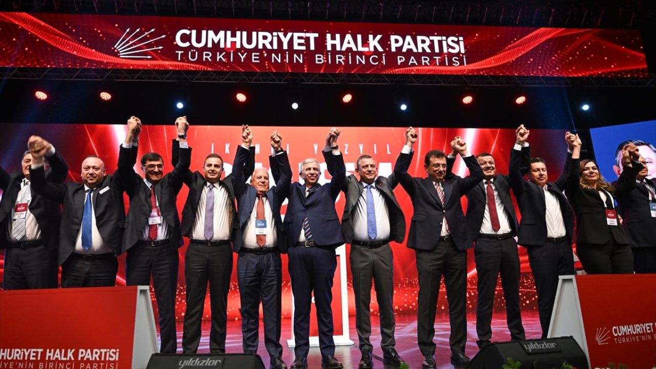 Özgür Özel'den Erken Seçim Açıklamaları ve CHP'nin Gelecek Vizyonu