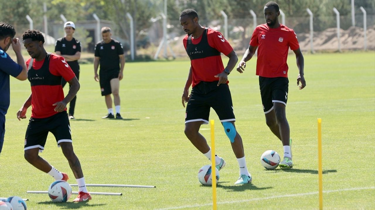 Sivasspor, Gaziantep FK ile Zorlu Maçta Galip Gelmek İstiyor