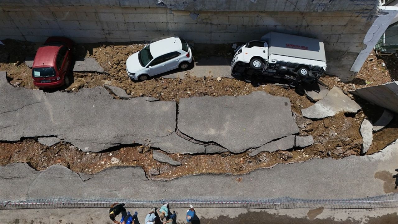 İzmir Menderes'te Şiddetli Yağış Sonrası Sel Felaketi