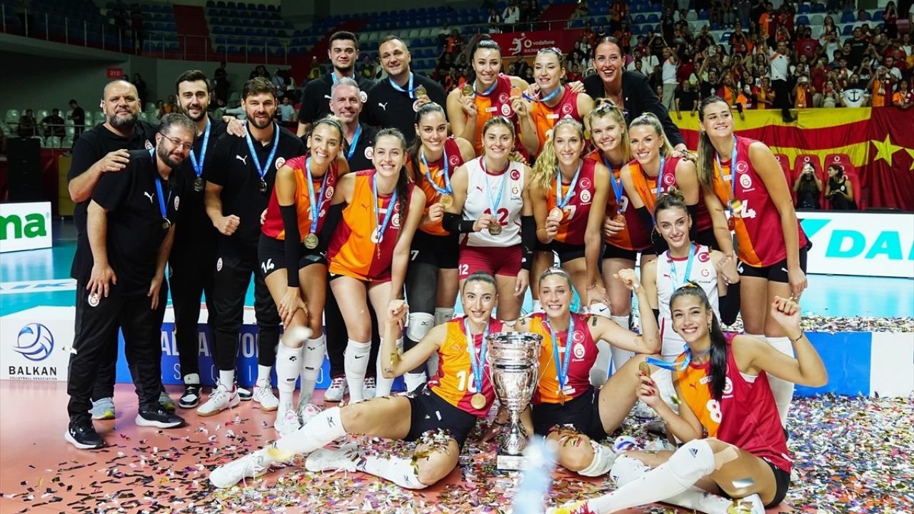 Galatasaray Daikin Kadın Voleybol Takımı 2024 Balkan Kupası'nda Şampiyon