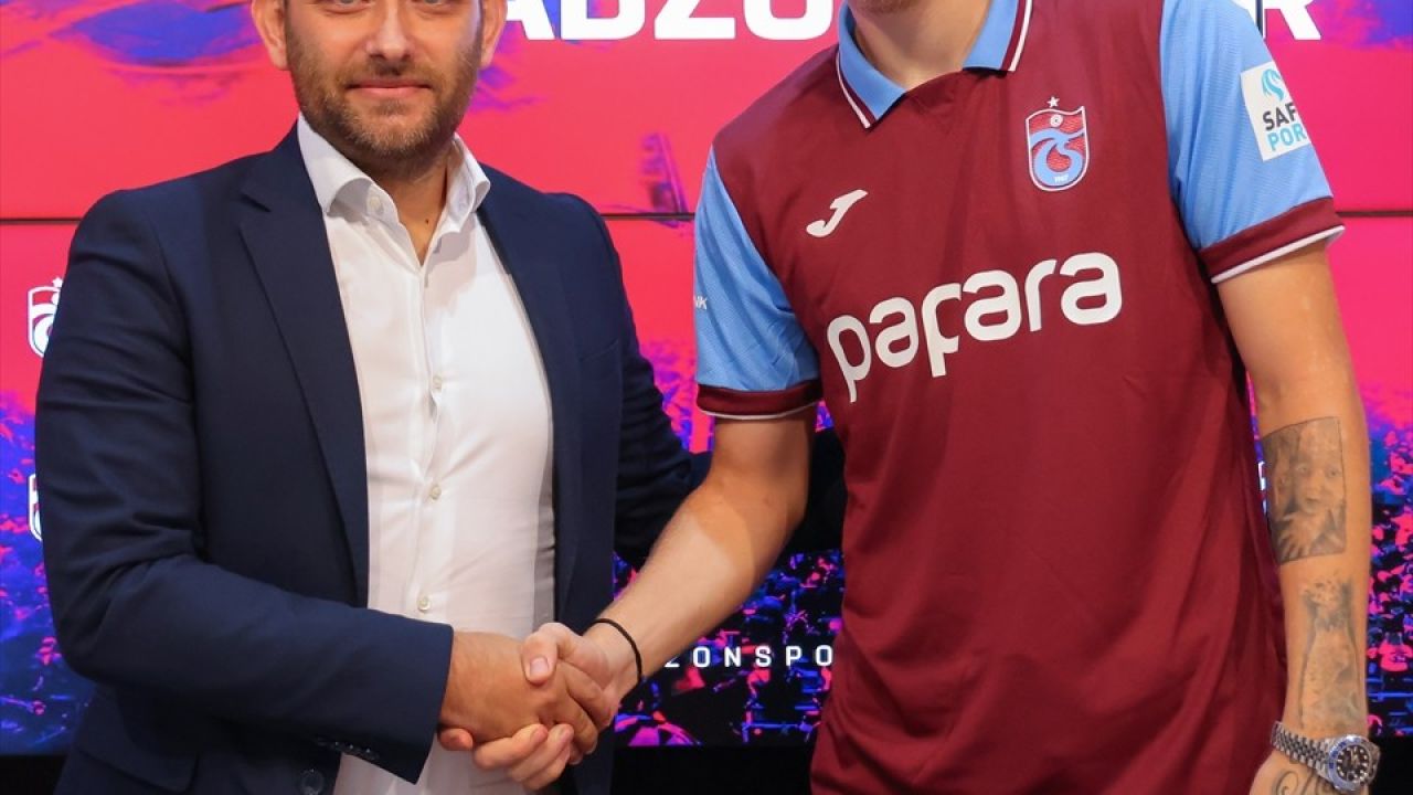 Trabzonspor'da Serdar Saatçı İmza Töreni Gerçekleşti