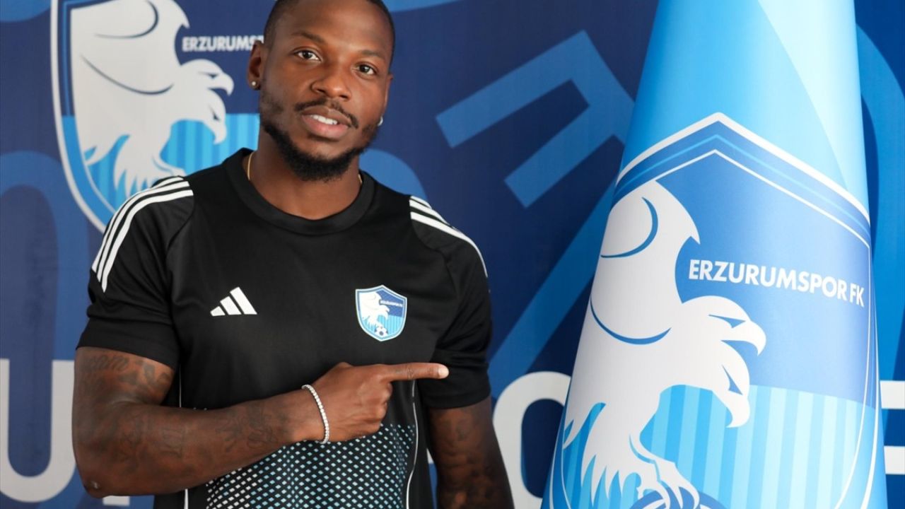 Erzurumspor FK, Streli Mamba'yı Transfer Etti