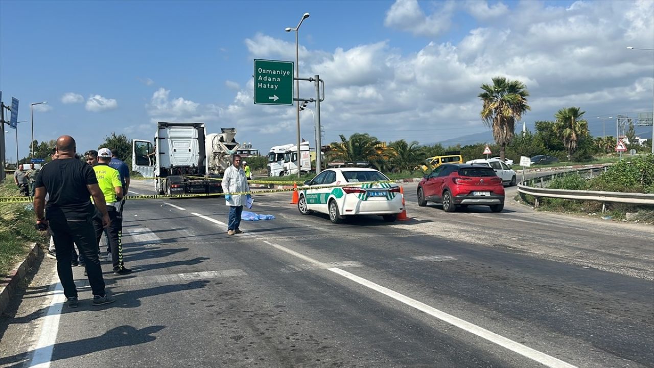 Hatay'da Trafik Kazası: 4 Yaşındaki Çocuk Hayatını Kaybetti