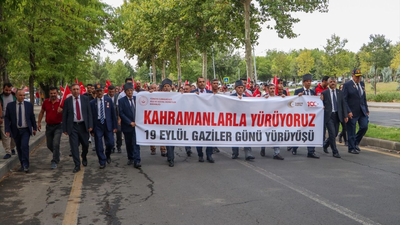 19 Eylül Gaziler Günü Törenleri Güneydoğu Anadolu'da Coşkuyla Kutlandı