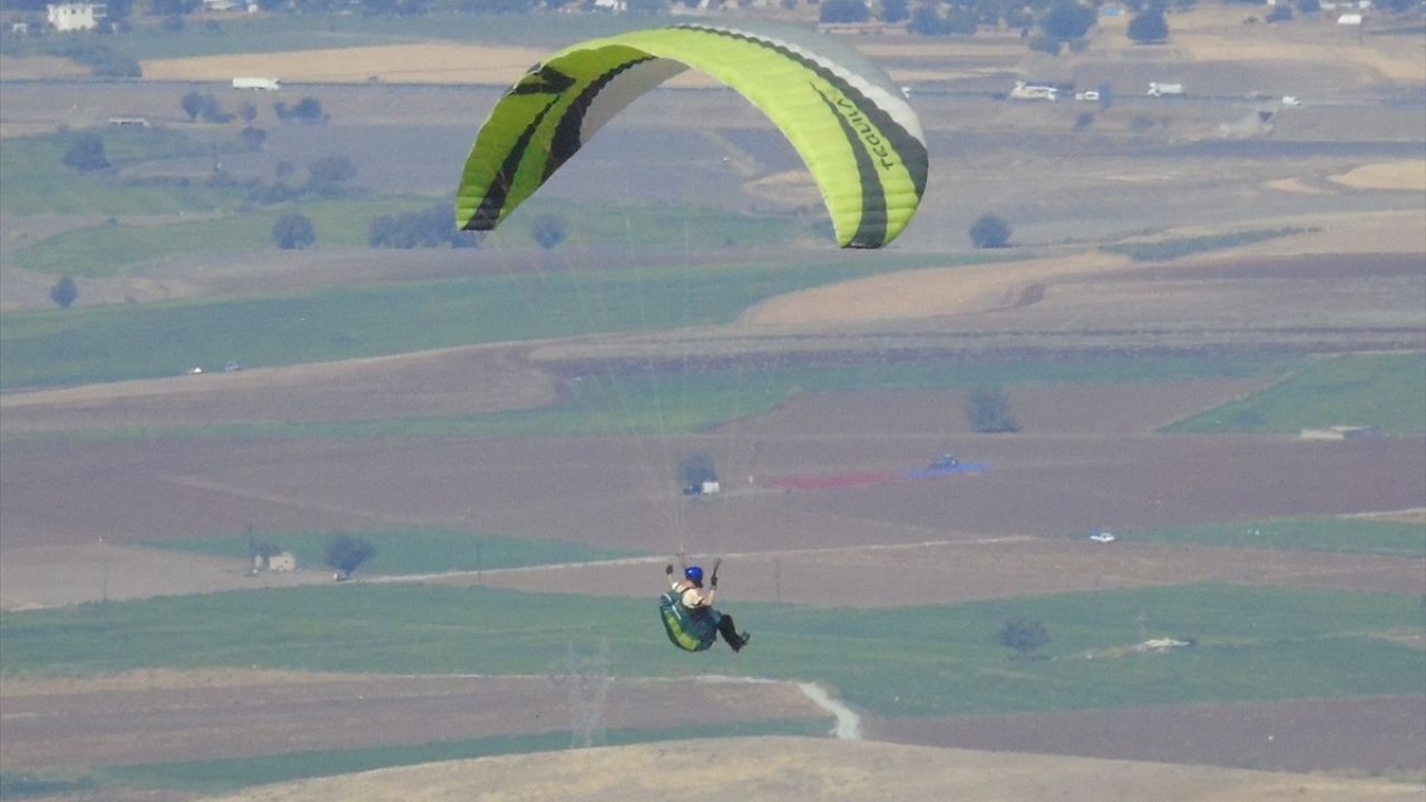 Gaziantep'te Yamaç Paraşütü Festivali Heyecanı