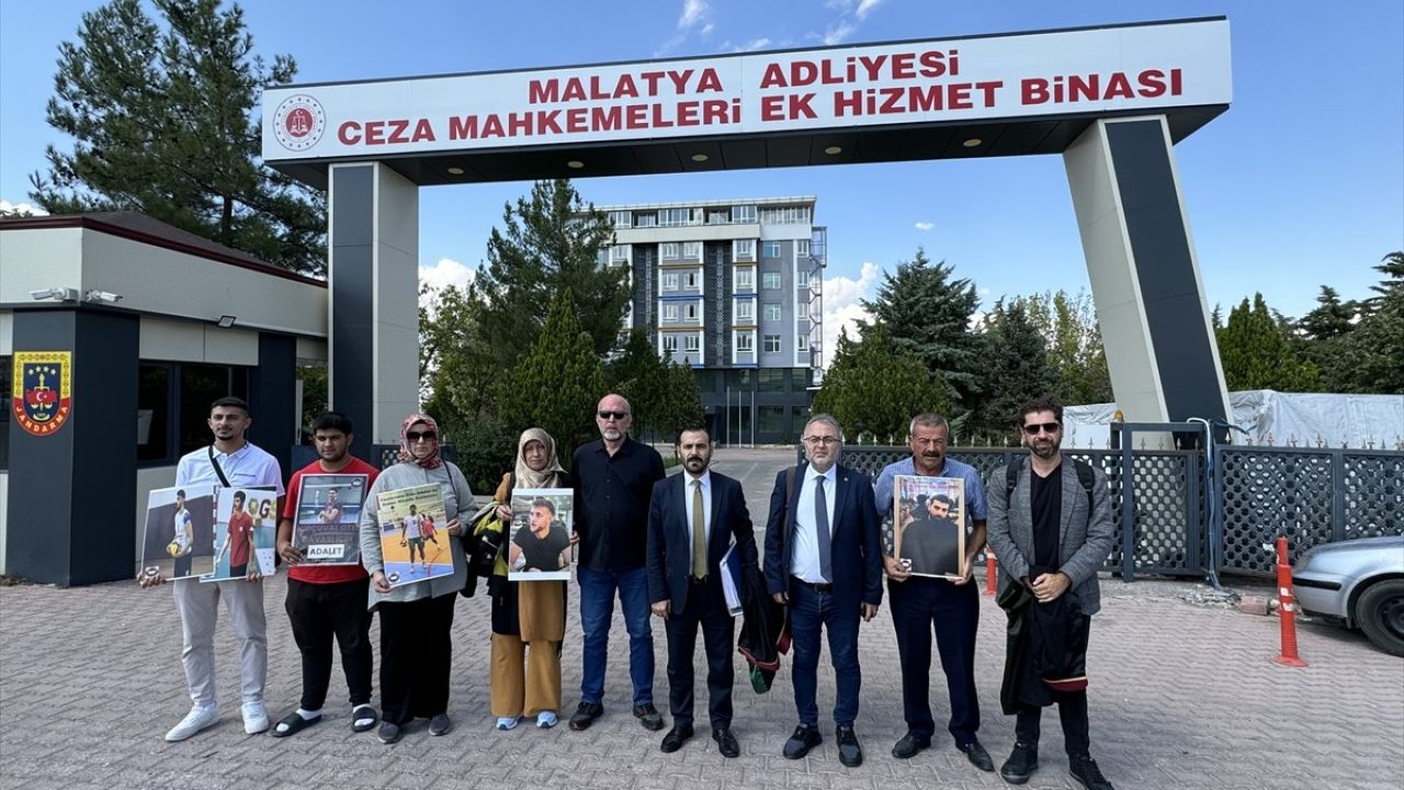 Malatya'daki Kırçuval Otel Davasında Sanıklara Devam Edildi