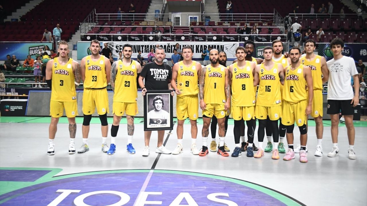 24. Cevat Soydaş Basketbol Turnuvası Şampiyonu TOFAŞ