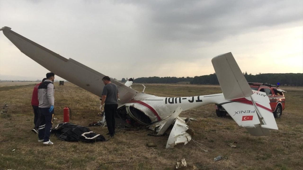 Bursa'da Eğitim Uçağı Kazası: İki Pilot Hayatını Kaybetti