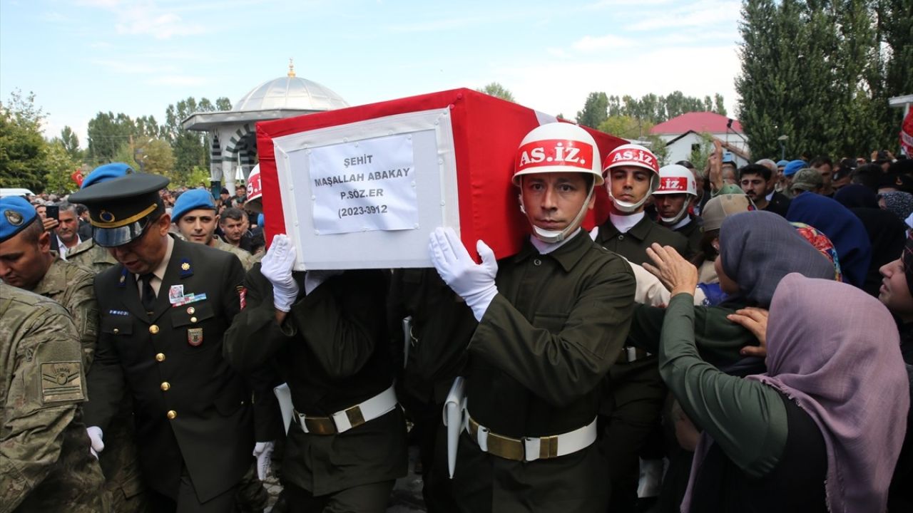 Şehit Piyade Sözleşmeli Er Abakay, Muş'ta Sonsuzluğa Uğurlandı