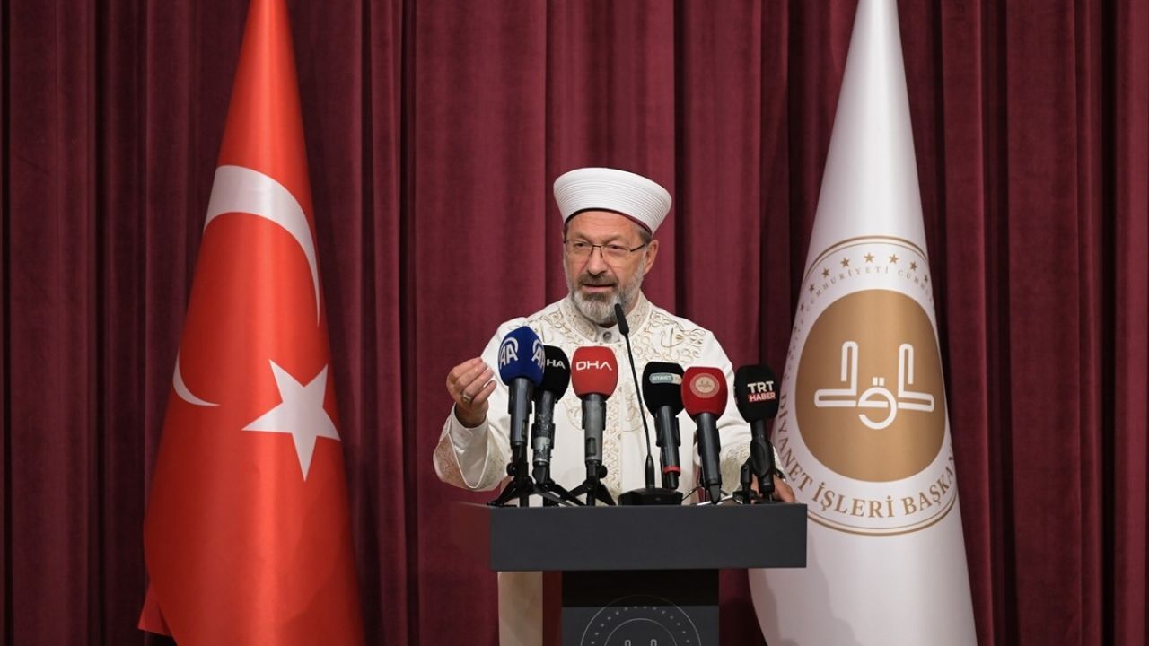 Diyanet'ten Kudüs'e Destek Sergisi ve Tiyatro Oyunu