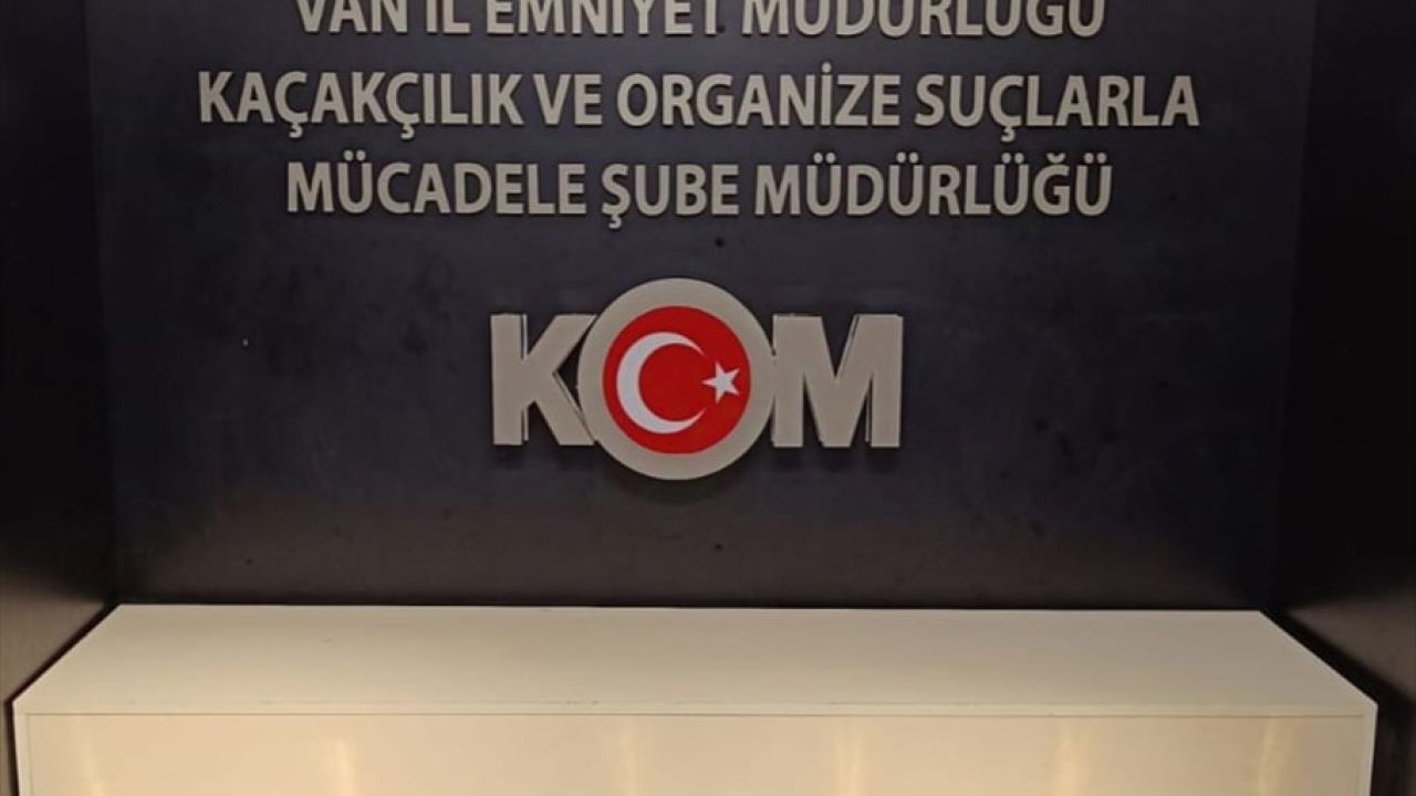 Van'da 22 Kilogram Kaçak Altın Ele Geçirildi