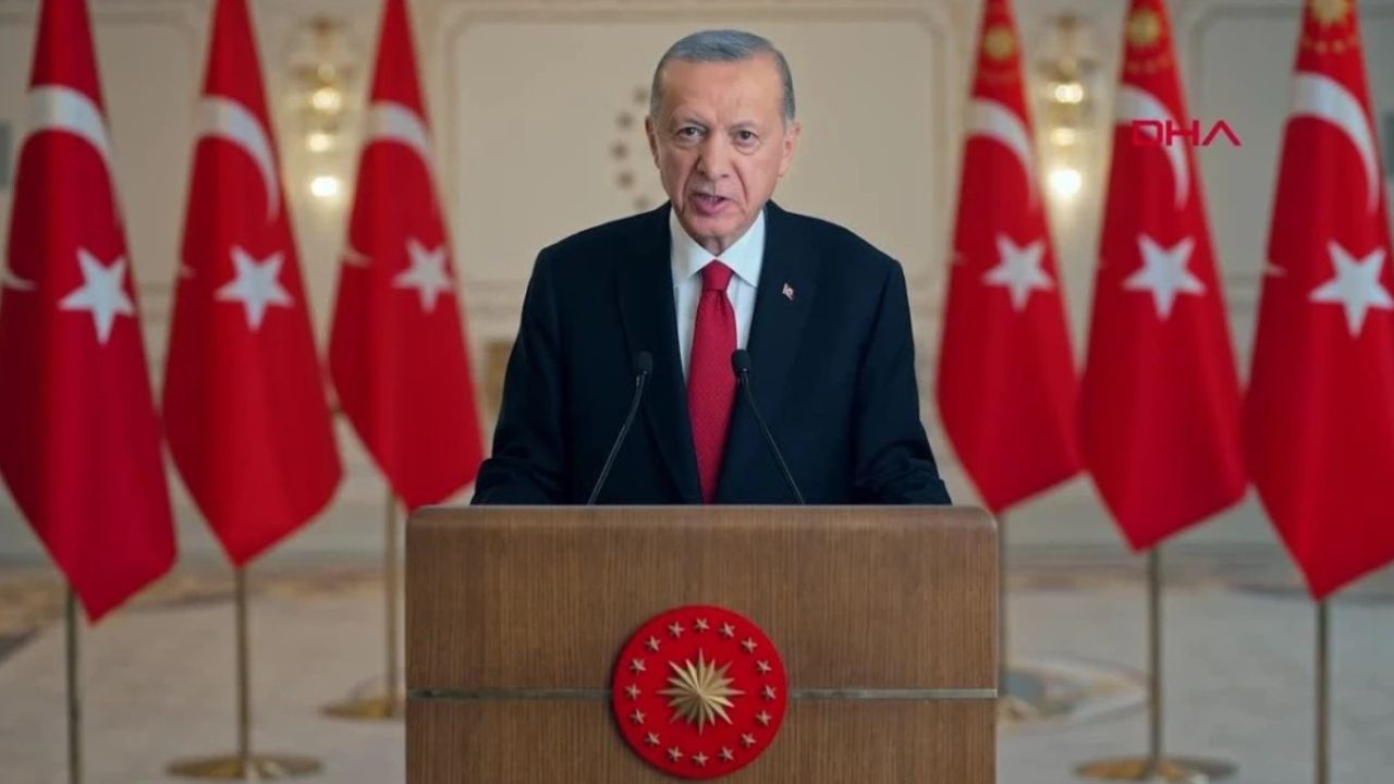 Cumhurbaşkanı Erdoğan o illerdeki vatandaşlara müjdeyi verdi! 650 bin konut için düğmeye basıldı