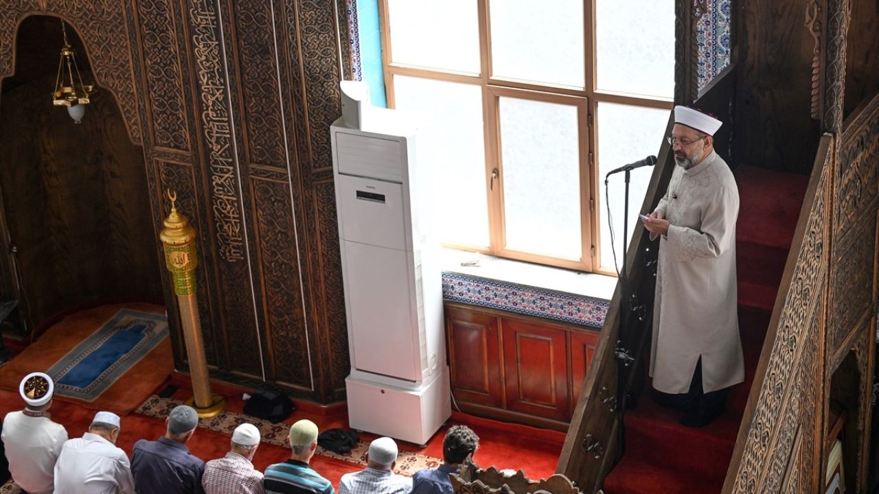 Diyanet İşleri Başkanı Ali Erbaş'ın Cuma Hutbesinde Ahilik Vurgusu