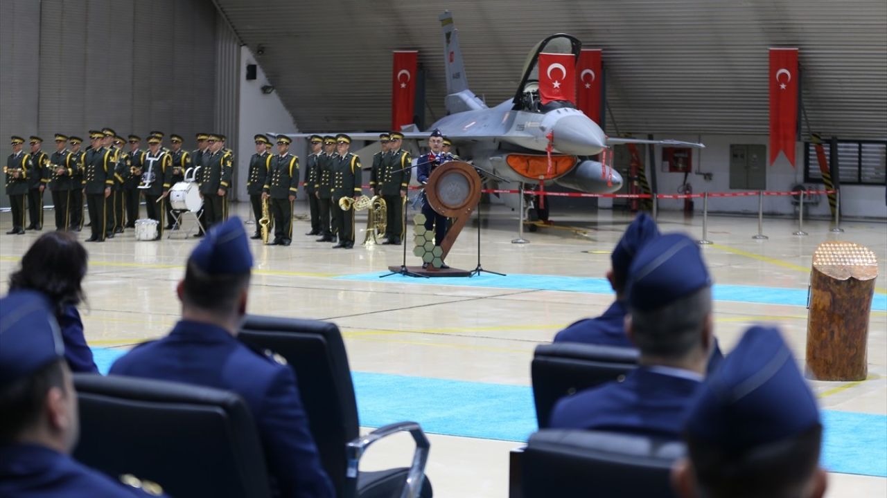 Balıkesir'de F-16 Pilotları İçin Mezuniyet Töreni