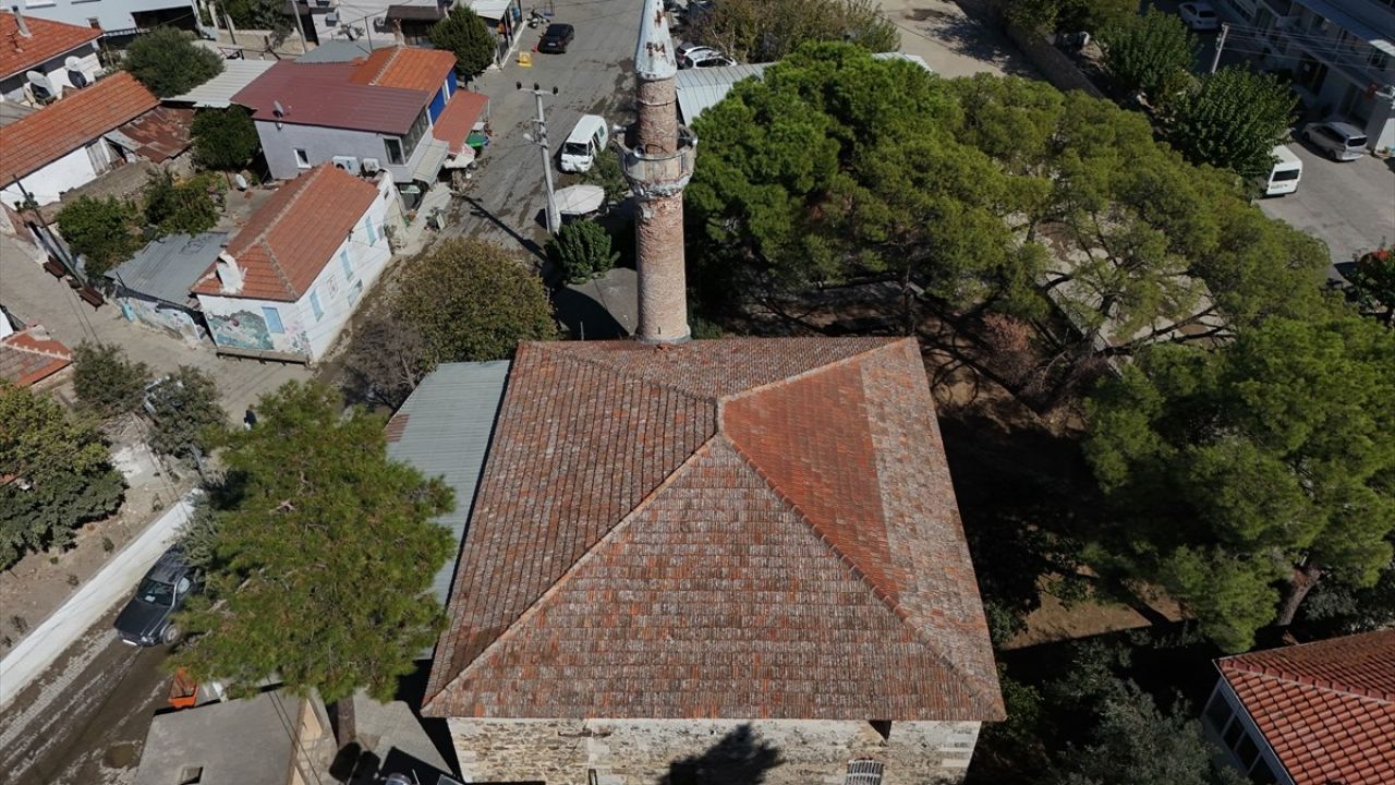 Seferihisar Belediyesi'nden Cami ve Okul Takası Tepkisi