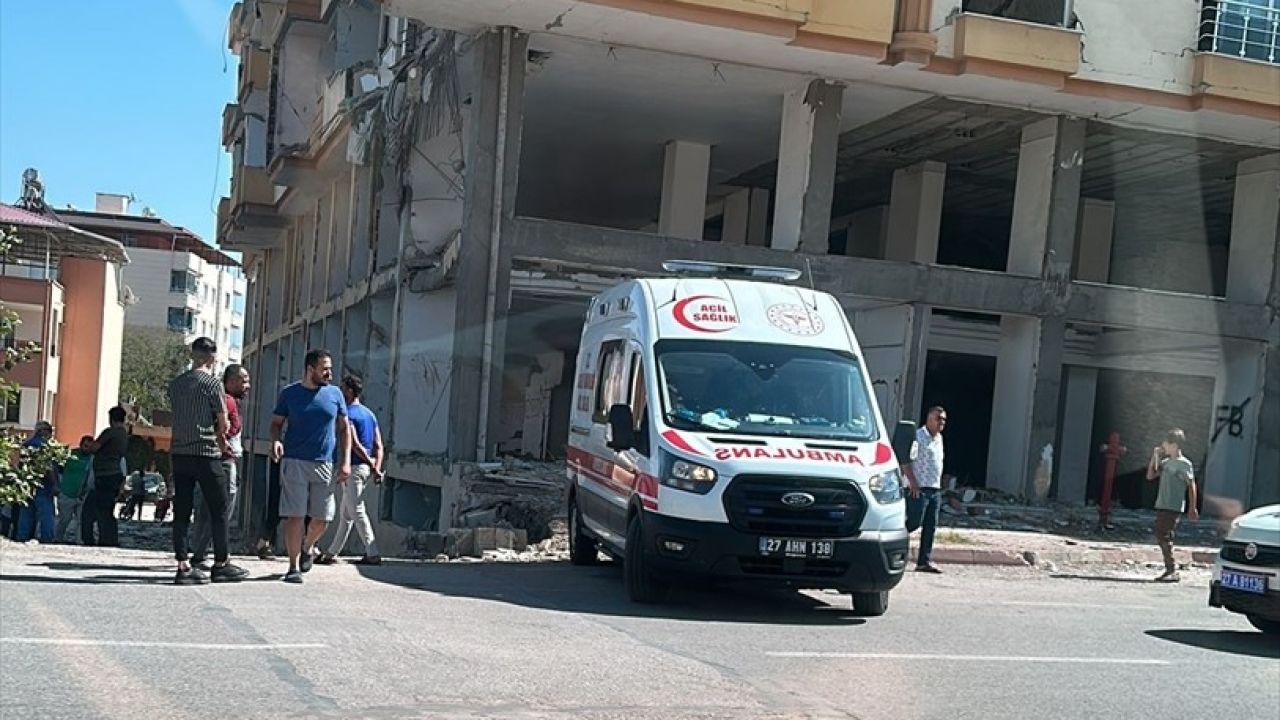 Gaziantep'te Depremzededen Üzücü Kaza: Düşerek Hayatını Kaybetti