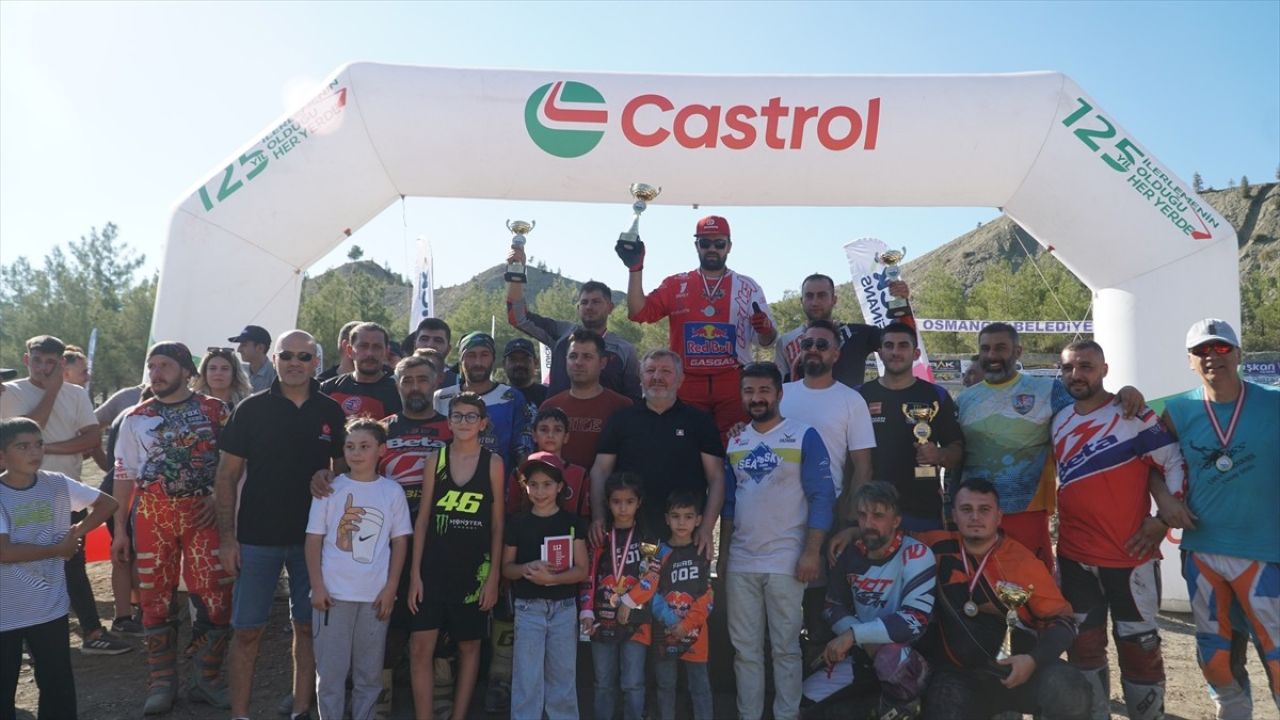 Çorum'da Heyecan Dolu Enduro Motosiklet Yarışları