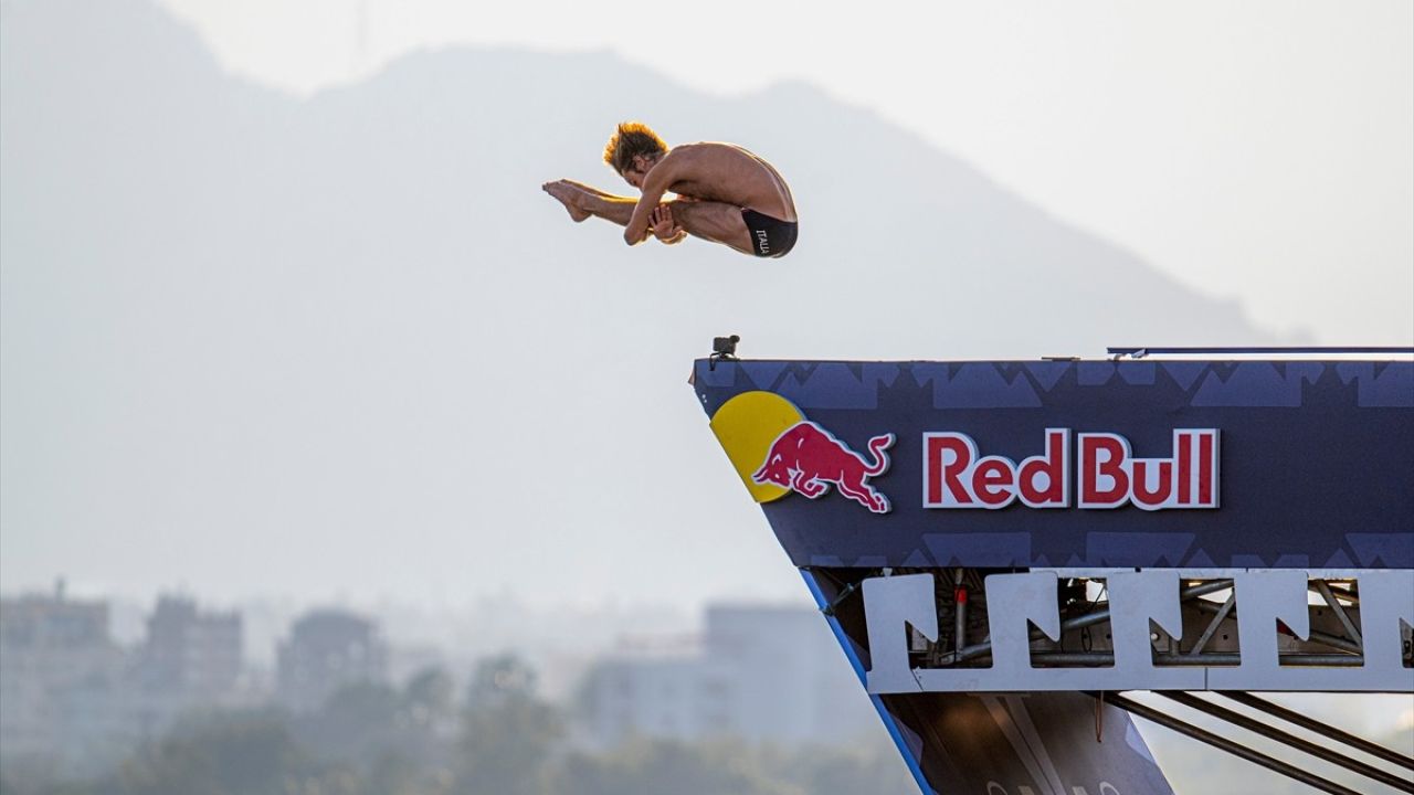 Red Bull Cliff Diving Dünya Serisi'nde Antalya Etabı Tamamlandı