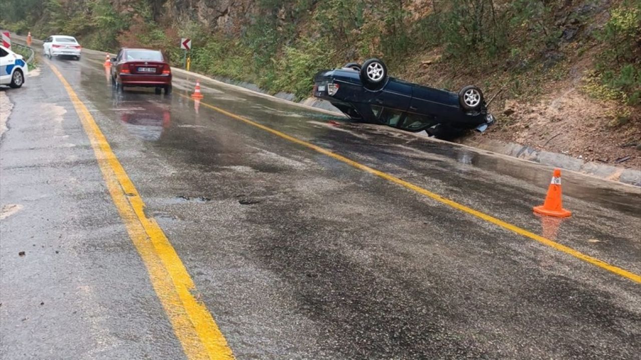 Karabük'te Üç Ayrı Trafik Kazasında Üç Yaralı