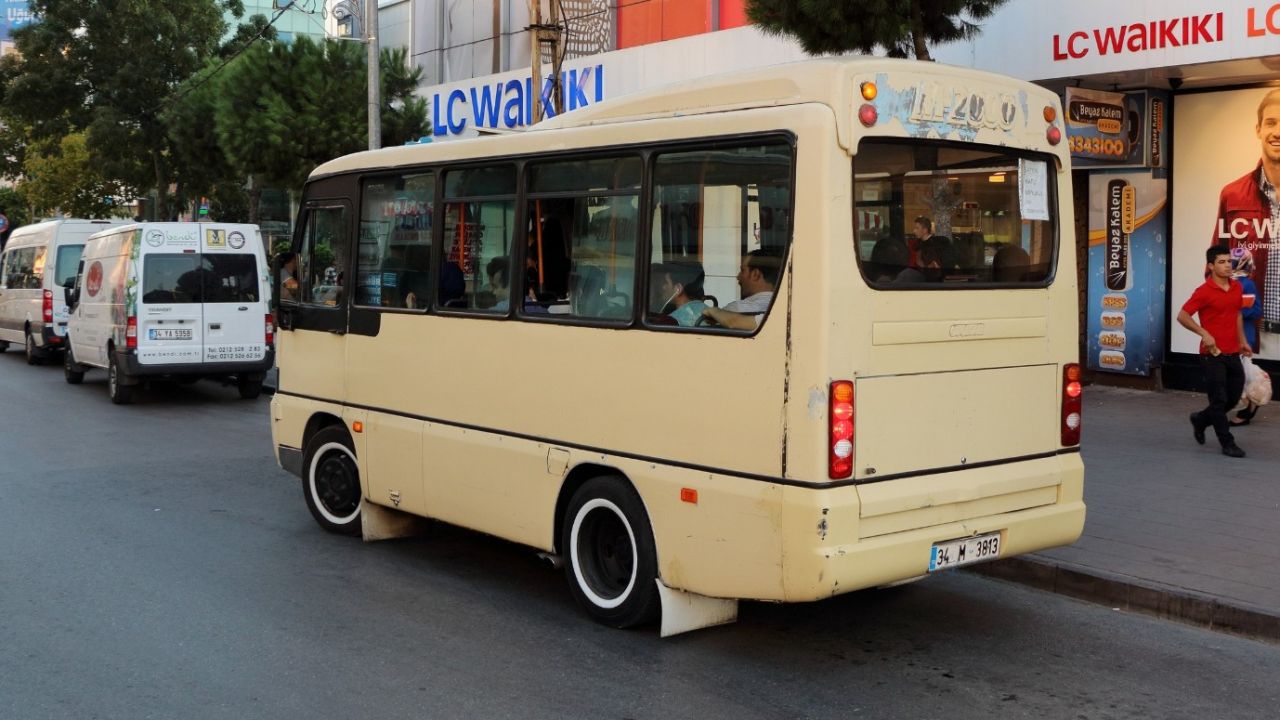 İstanbul'da ulaşım sil baştan değişiyor! Minibüslerde bunu yapmak artık filmlerde kalacak