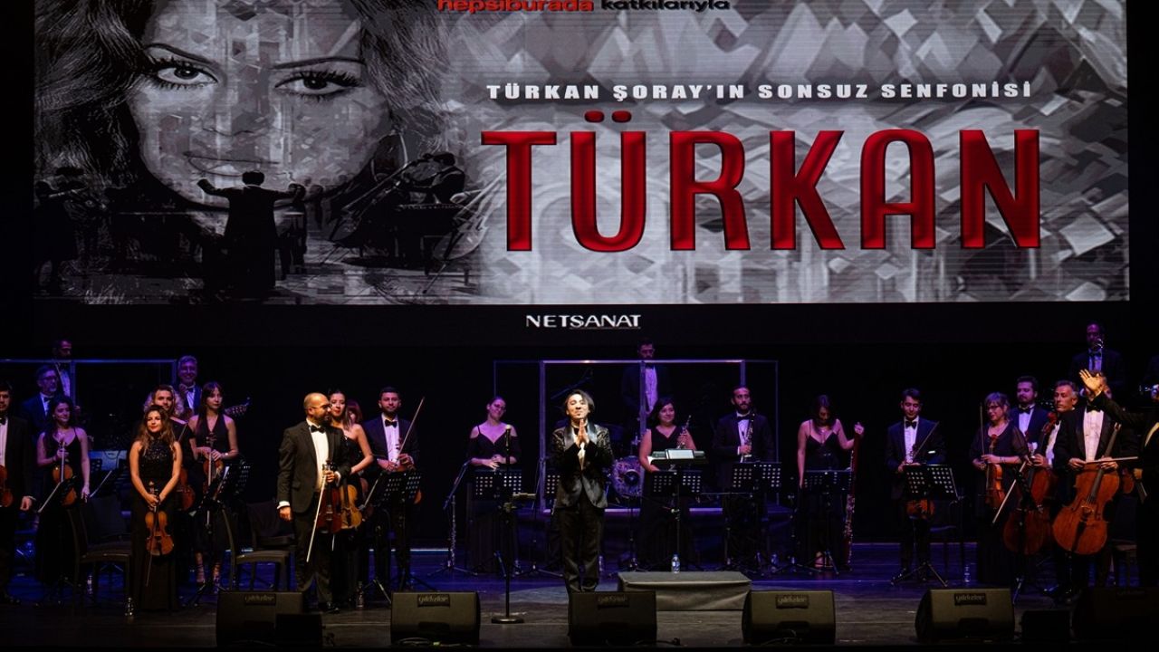 Türkan Şoray'ın Sonsuz Senfonisi: Sanat Dolu Bir Gece