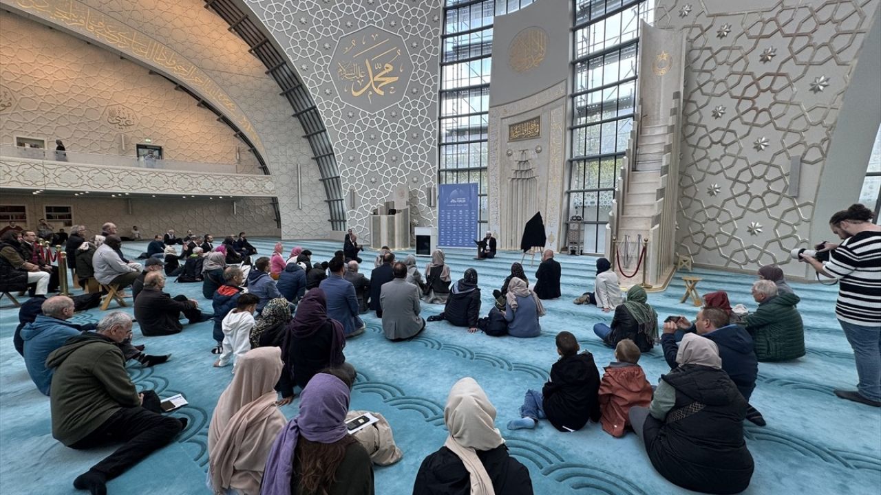 Almanya'da Geleneksel Açık Cami Günü Etkinliği